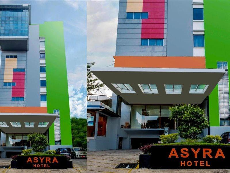 Super Oyo Capital O 472 Hotel Asyra Makassar Exterior foto